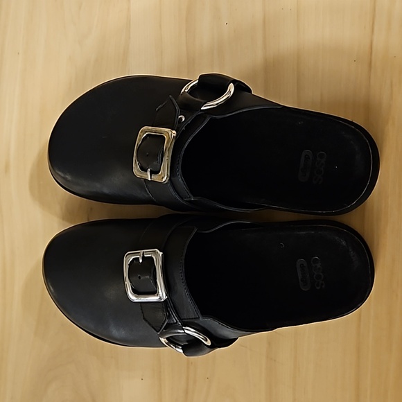 ASOS DESIGN Muse Premium black leather mule silver buckle black NWT sz.7 slides - Picture 5 of 7